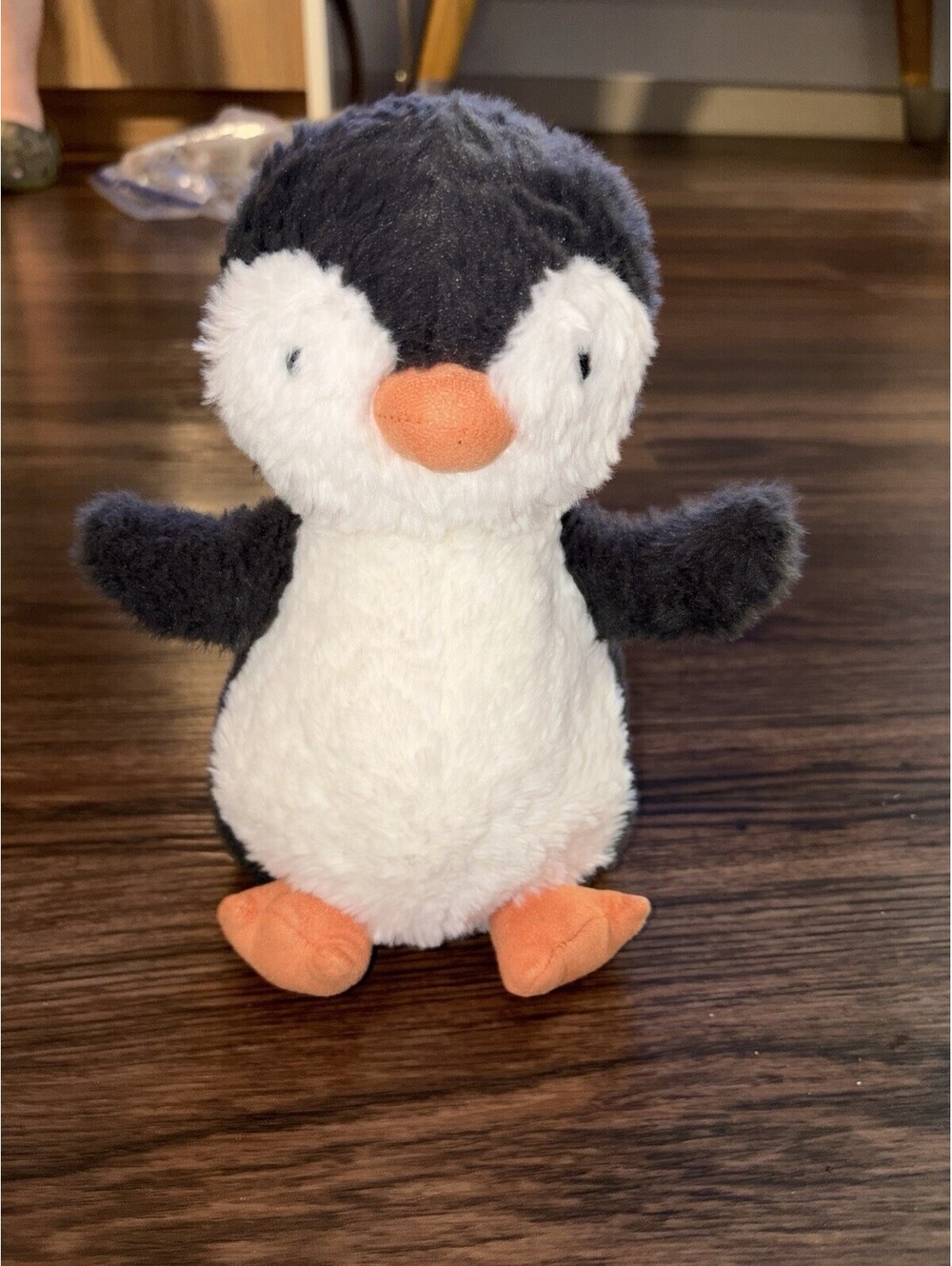 Jellycat London Peanut Penguin